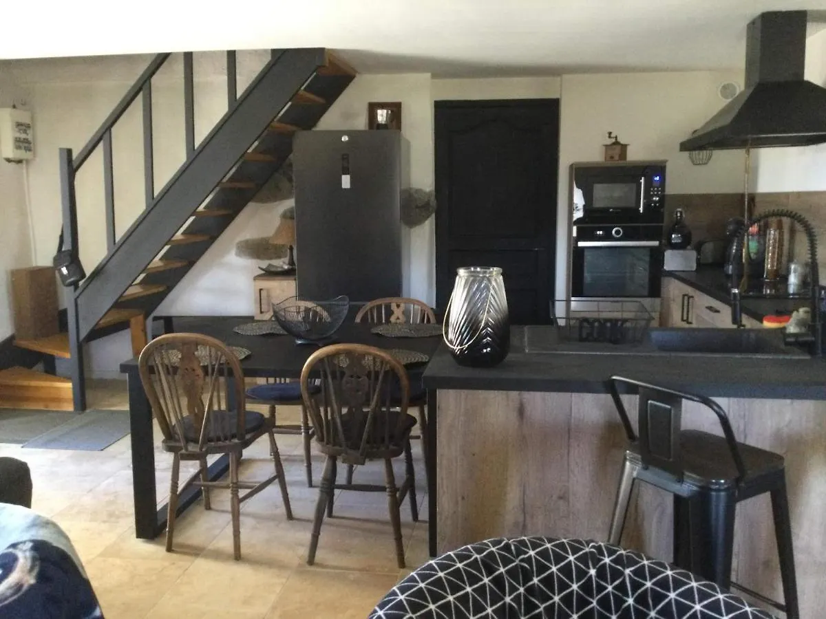 ferme avec jacuzzi et sauna Lanarce 0*,