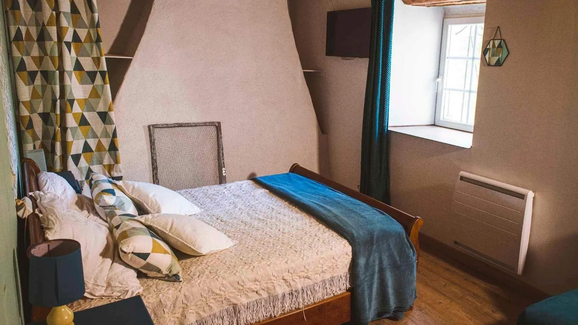 ferme avec jacuzzi et sauna Lanarce